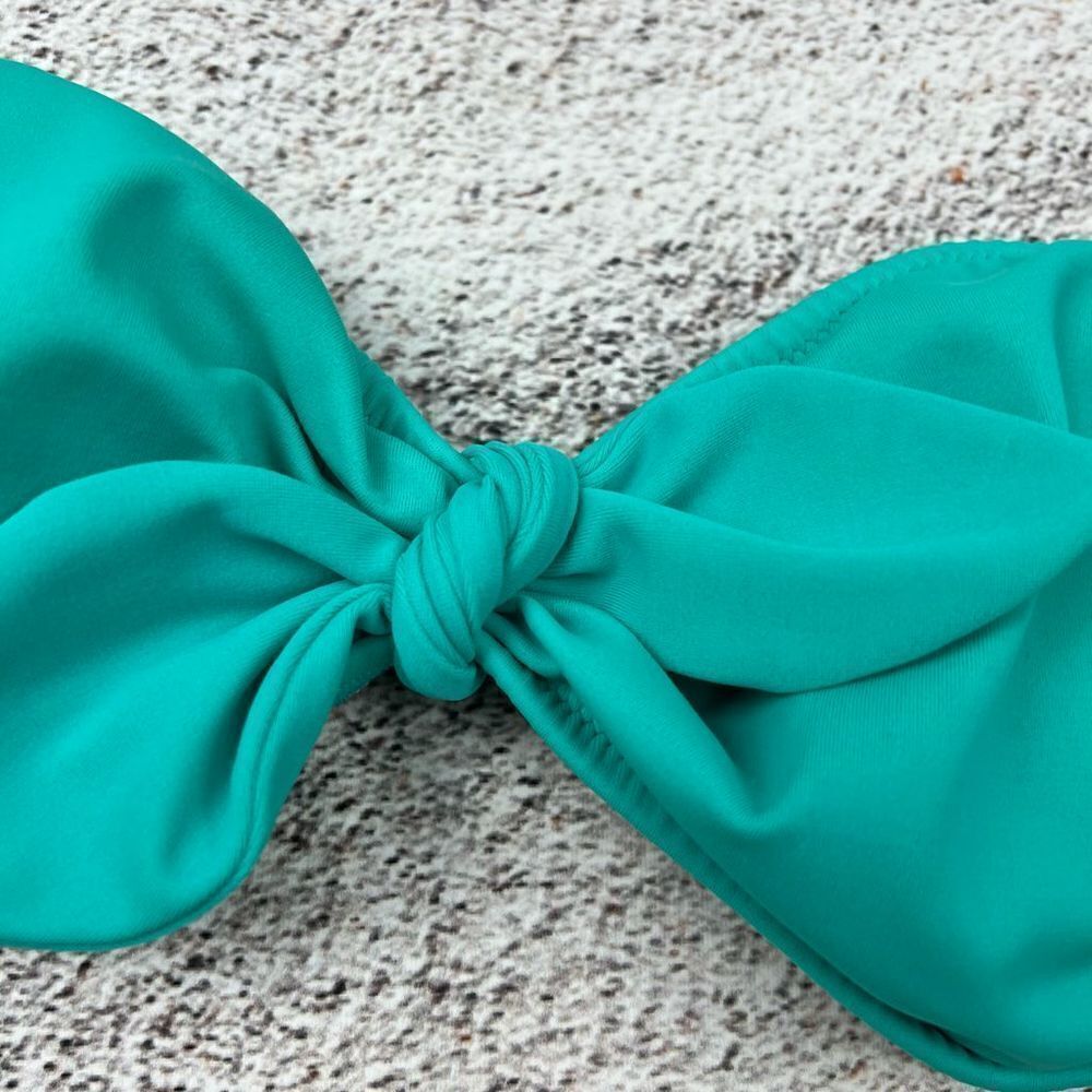 Victoria’s Secret padded strapless bikini top - Picture 4 of 7